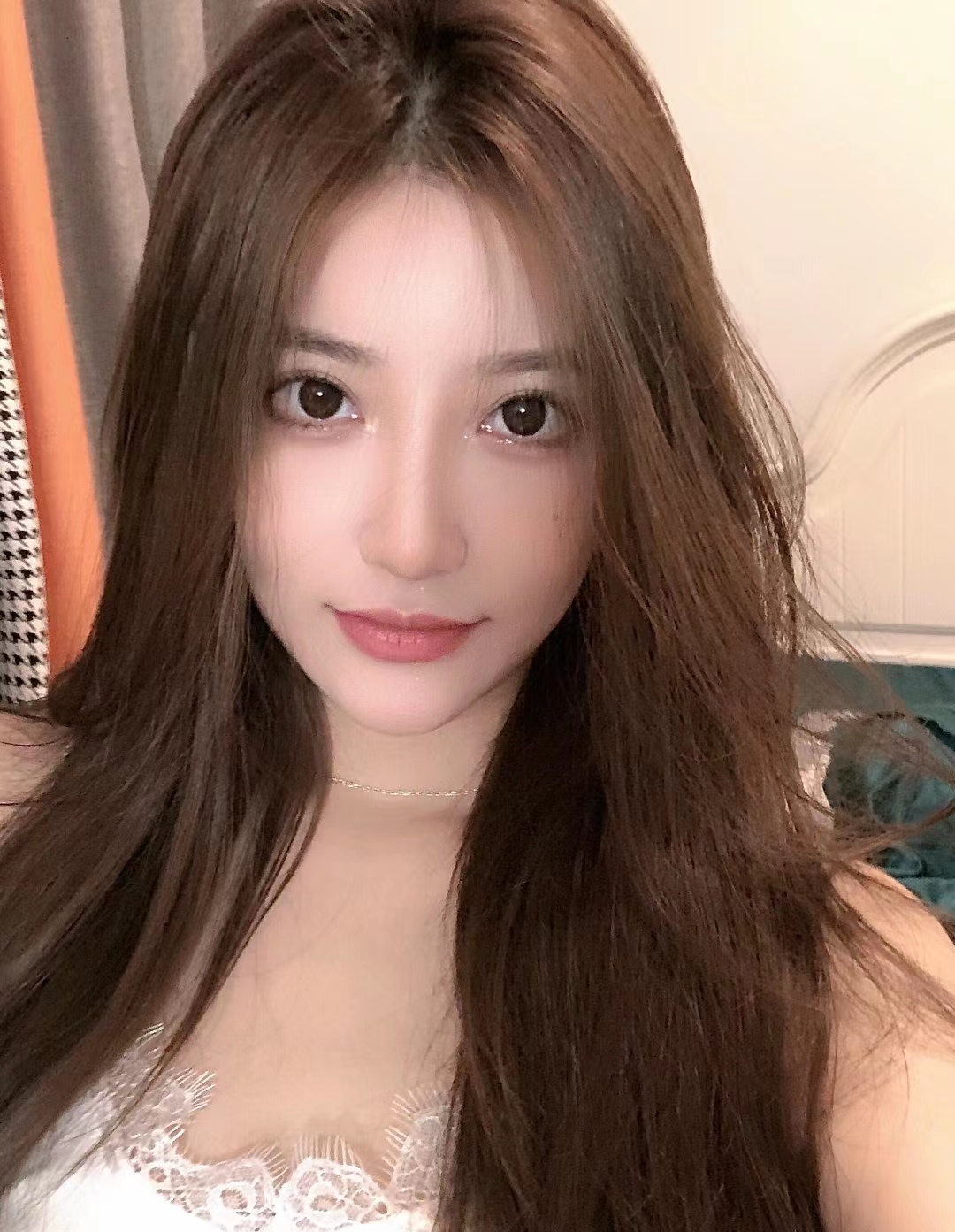 201641b88hus19g1th4ky4.jpg